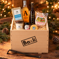 Swiss Christmas – Boxli Weihnachts-Geschenkbox mit Etter Liqueur, Öpfelschoggi, Honig, Bärli-Biber und WoodWick-Kerze